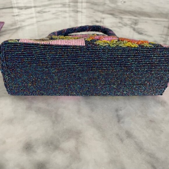 Beaded Purse - Picture 4 of 9